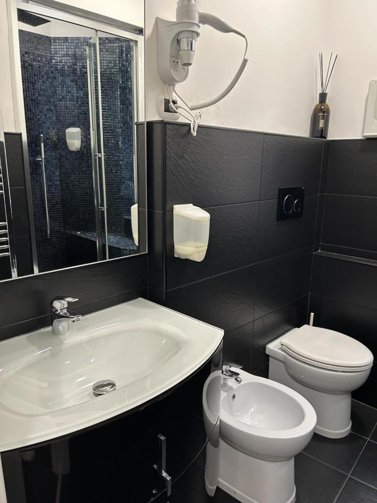 Brignole Rooms Genua Buitenkant foto