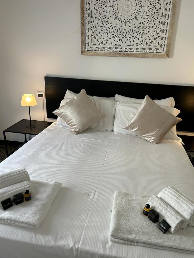 Brignole Rooms Genua Buitenkant foto