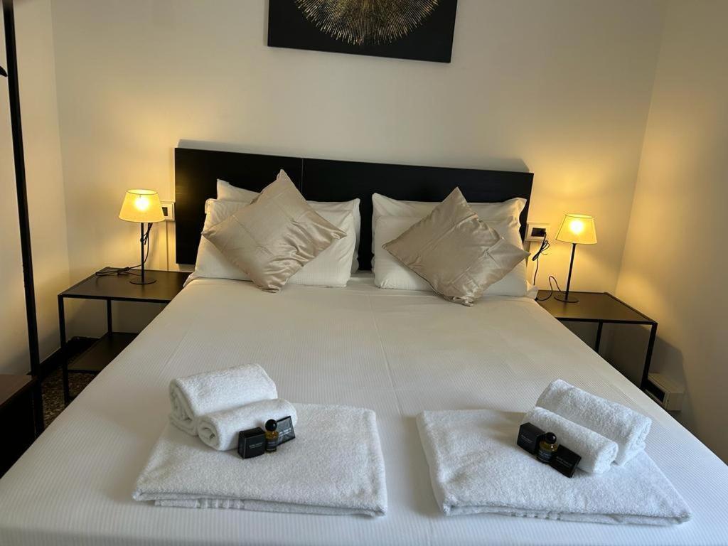 Brignole Rooms Genua Buitenkant foto