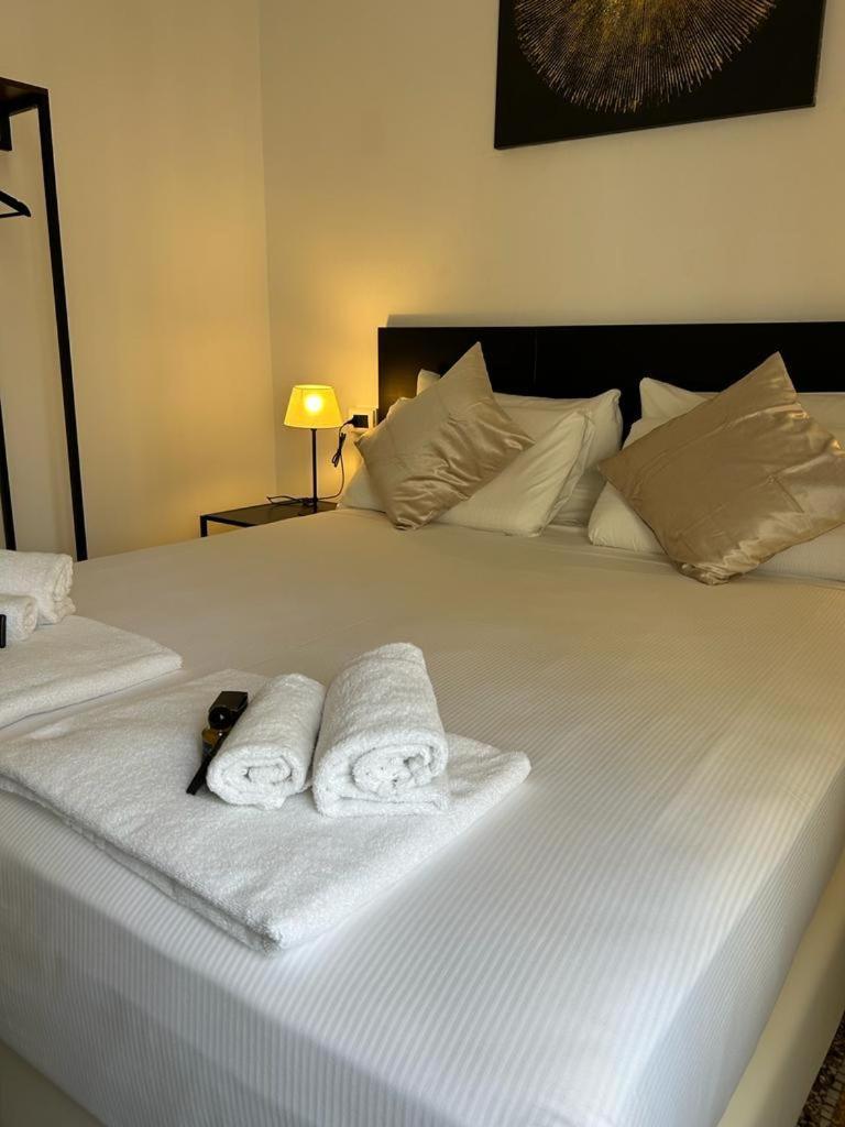 Brignole Rooms Genua Buitenkant foto