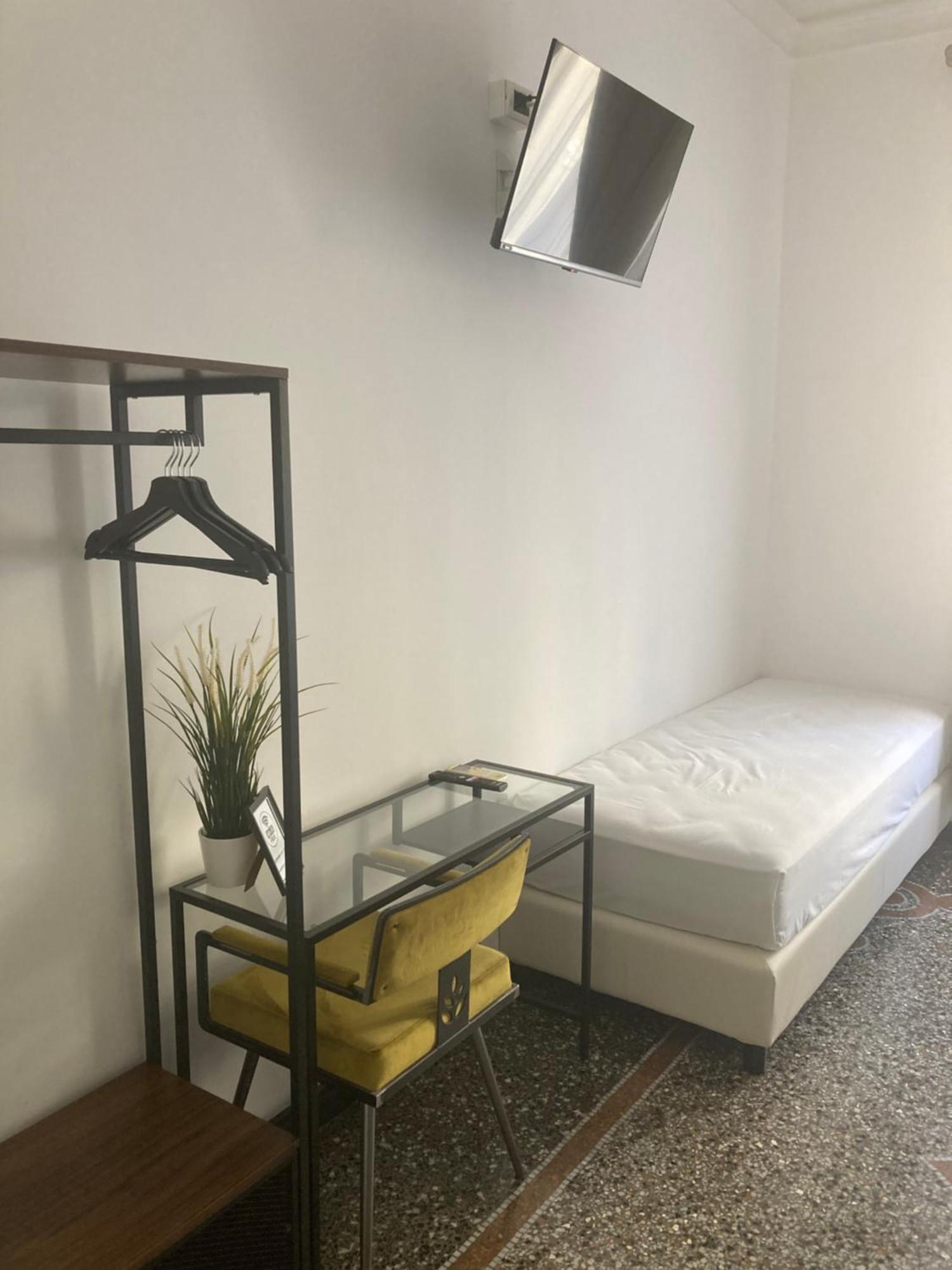 Brignole Rooms Genua Buitenkant foto
