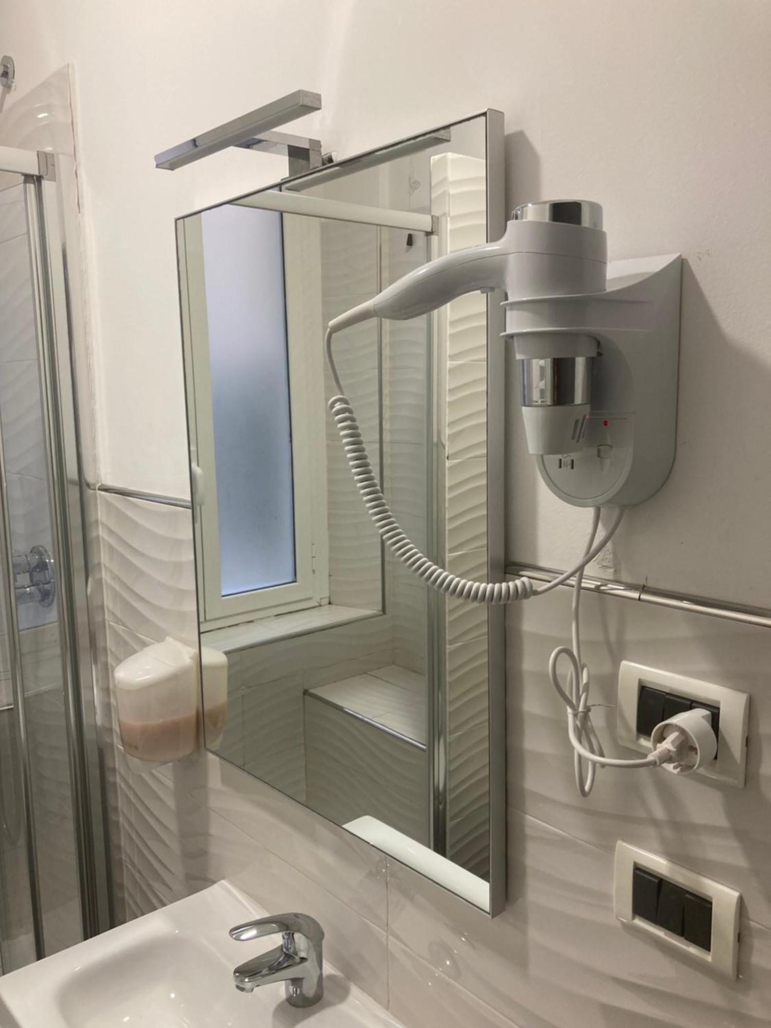 Brignole Rooms Genua Buitenkant foto